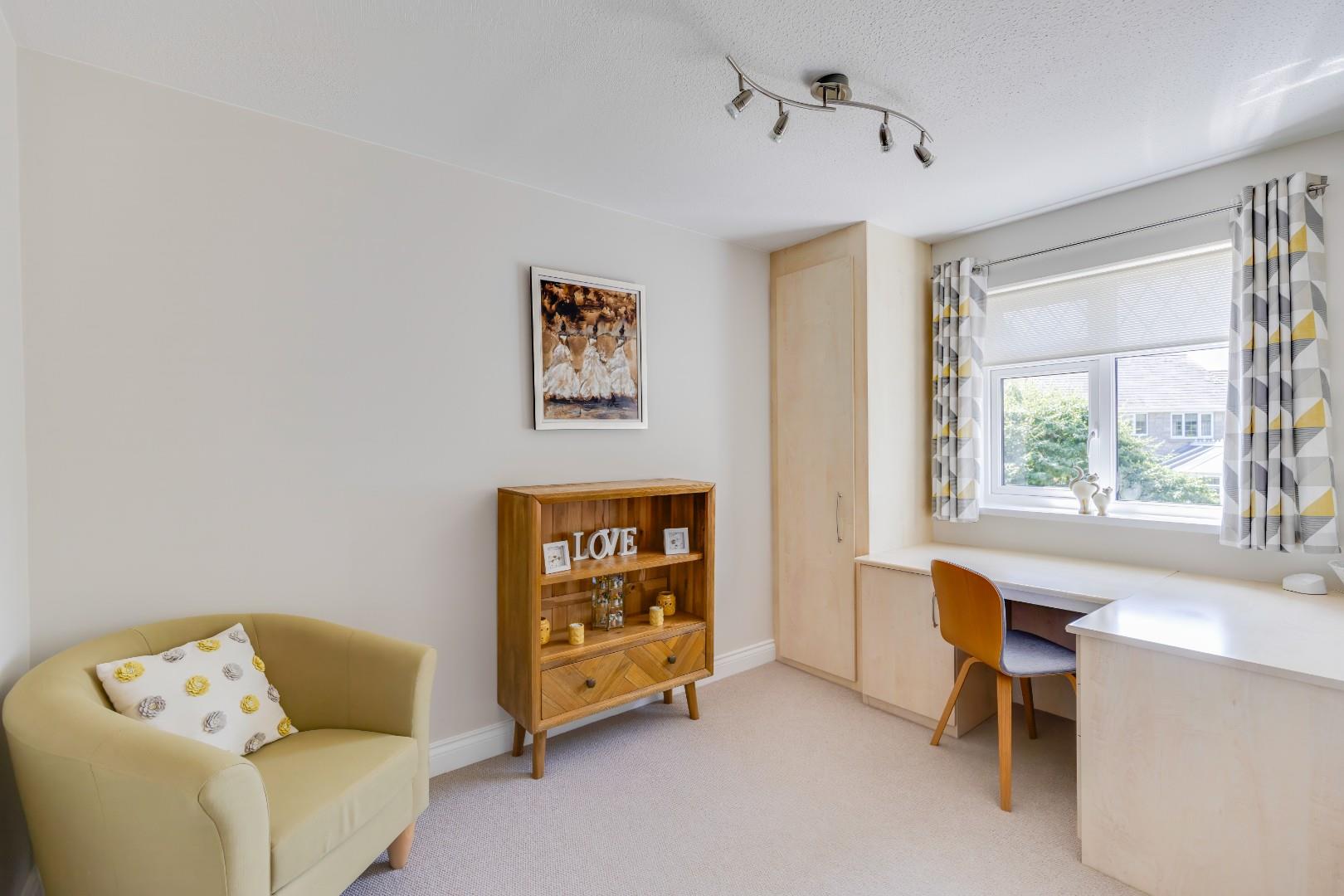 22 Heol Pentre'r Felin, Llantwit Major, Vale Of Glamorgan, CF61 2XS